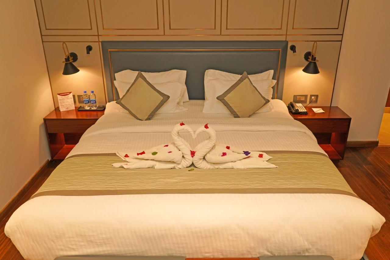 Pride Hotel Ουνταϊπούρ Εξωτερικό φωτογραφία
